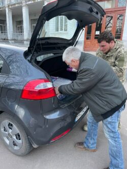 Дети Театра на крыше - детям из детских домов Украины